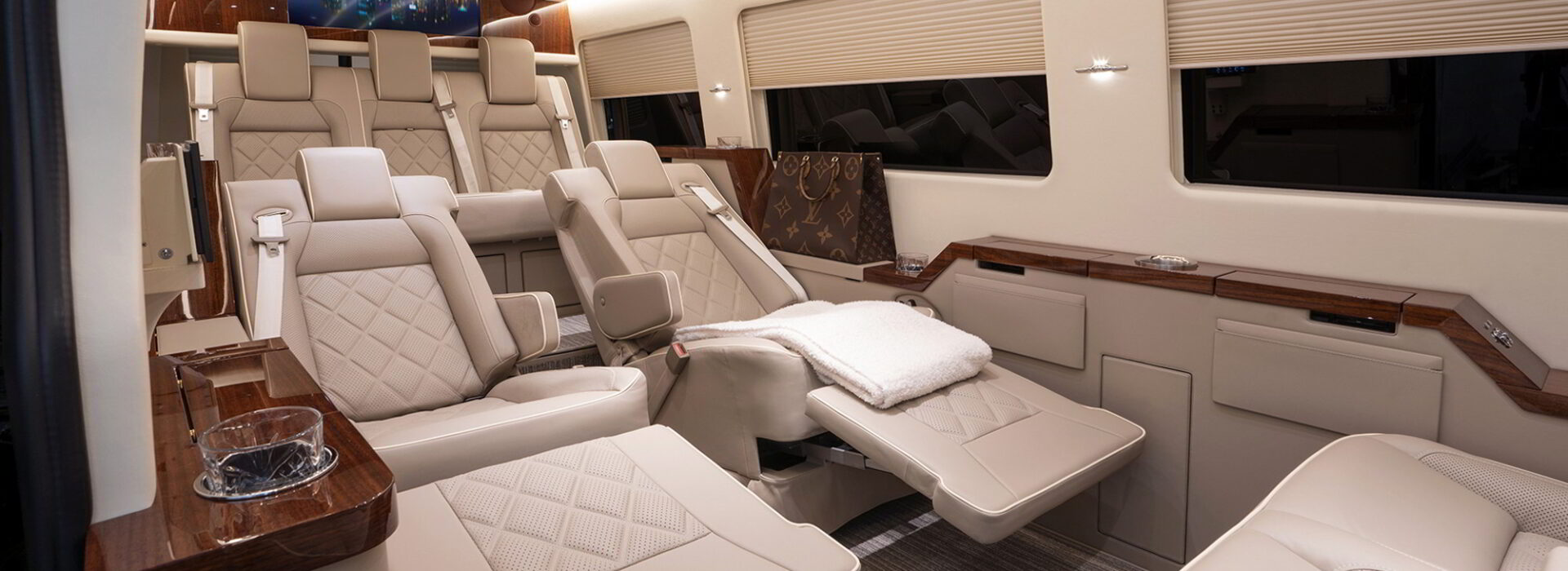 5. Aviation-Grade Rear Climate Control
